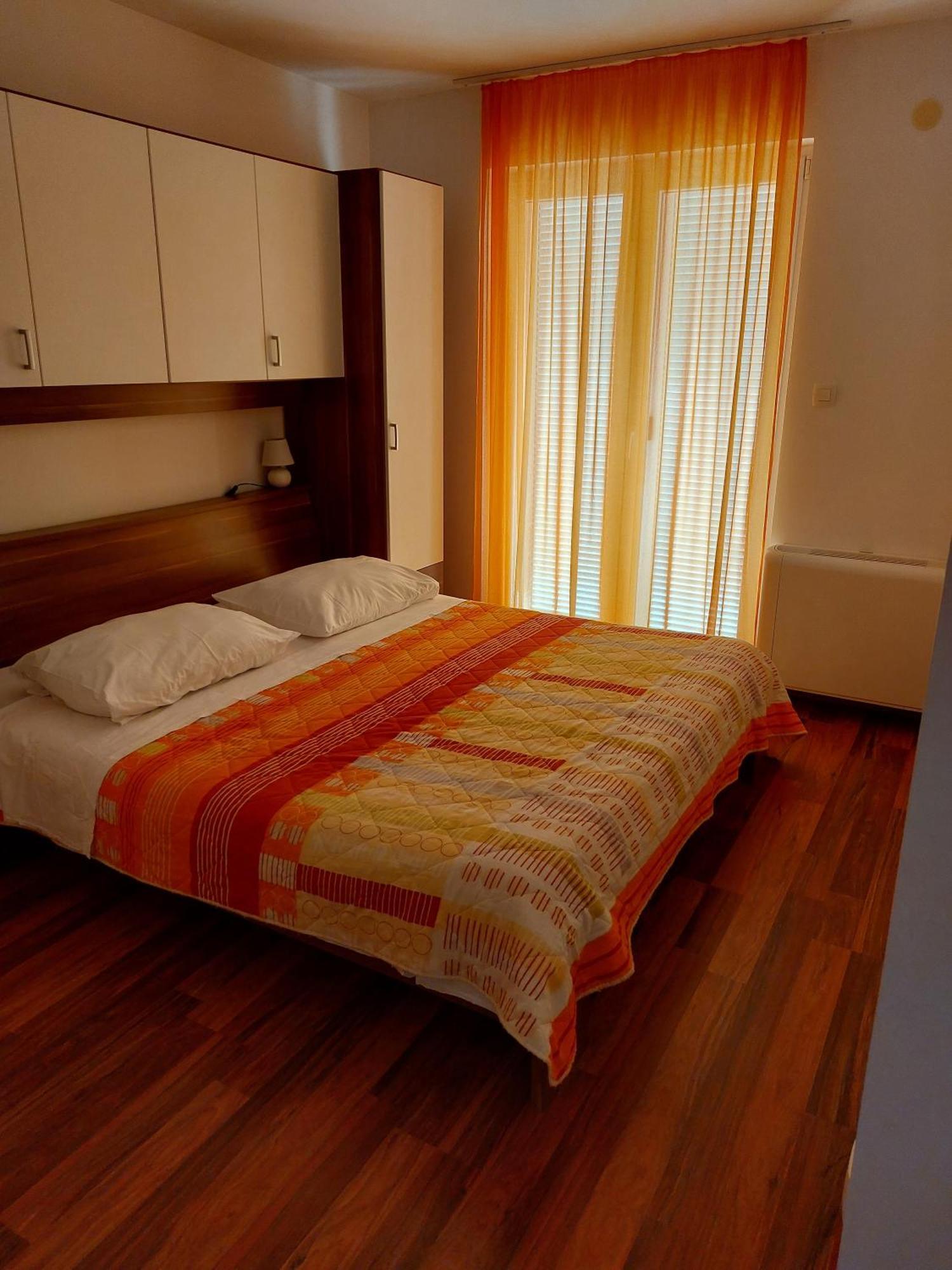 Apartments Palit Rab Town Ngoại thất bức ảnh