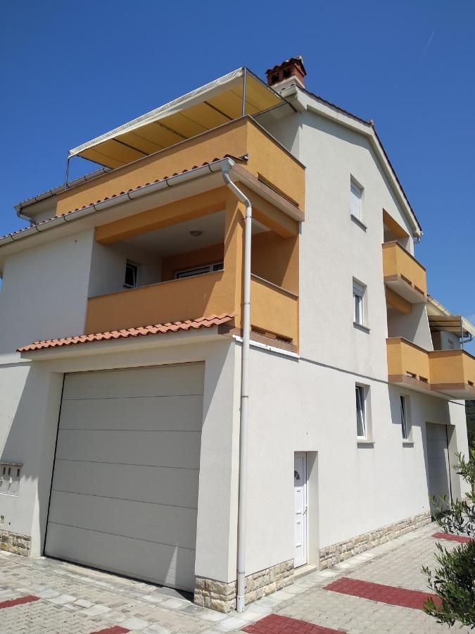 Apartments Palit Rab Town Ngoại thất bức ảnh